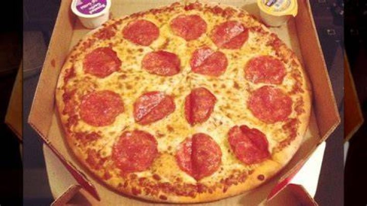 Is Domino’s Brooklyn Style pizza vegan? ·