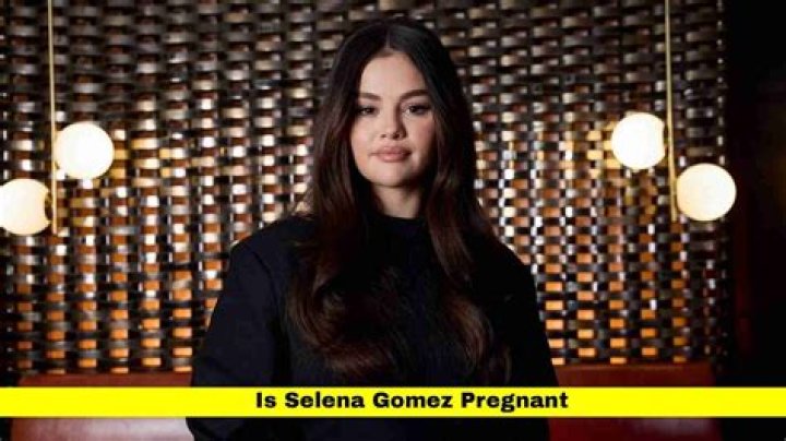 Is Selena Gomez Pregnant? Mystery Illness Tweets Spark Rumors Singer Is