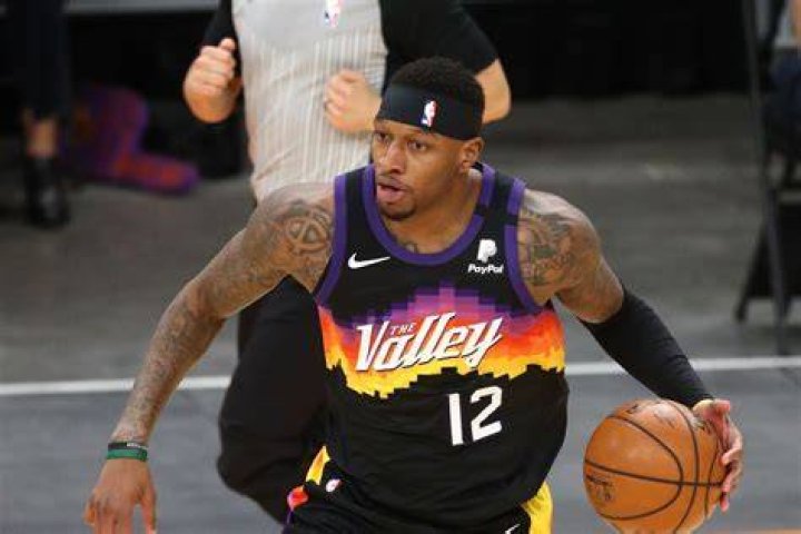 Is Torrey Craig Guaranteed an NBA Championship Ring This Season?