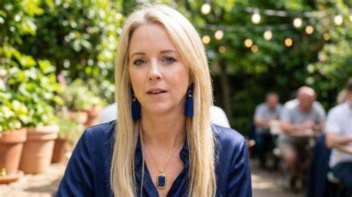 Isabel Oakeshott Net Worth, Bio, Age, Family And More