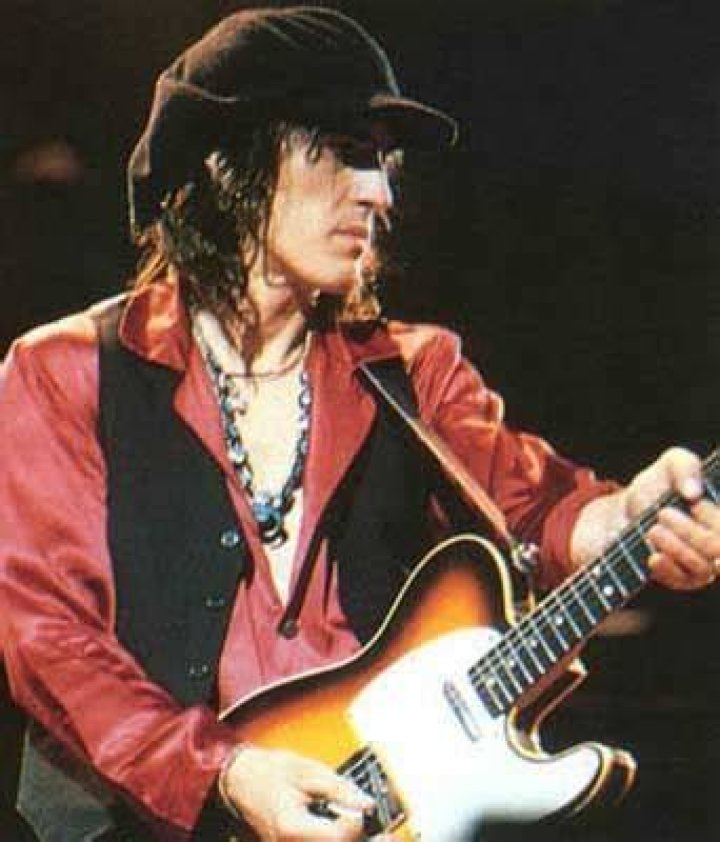 Izzy Stradlin Alchetron, The Free Social Encyclopedia