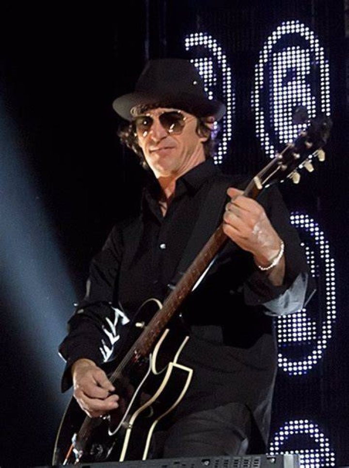 Izzy Stradlin, el genio detr&aacute;s de Guns N&rsquo; Roses GUNS N ROSES CHILE