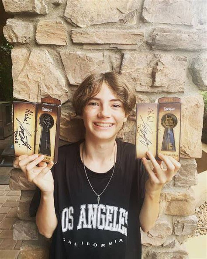 Jackson Robert Scott Biography, Age, Parents, Sibling, Net Worth ·