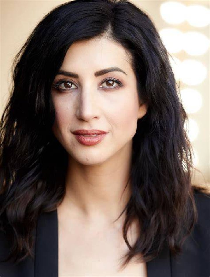 JadeVlog | Dana DeLorenzo