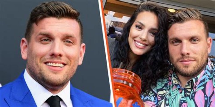 Jasmin Canuelas Became Pregnant with First of Two Children with Chris