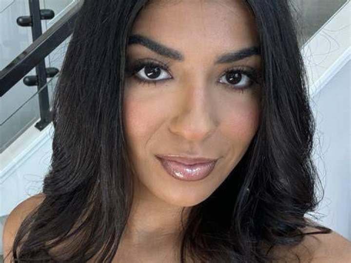 Jasmine Sherni (jasminesherni_) r/GRAMBADDIES