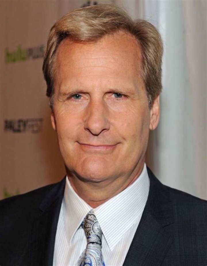 Jeff Daniels Plays His Meatiest Role Yet Hemispheres