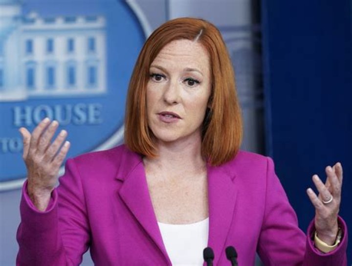 Jen Psaki gets a look inside Andrew Weissmann's famous apartment YouTube