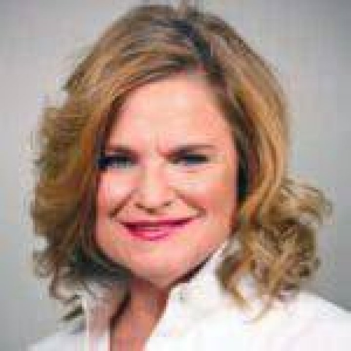 Jennifer Palmieri Net Worth 2022, Salary, Age, Height, Bio, Family, Wiki