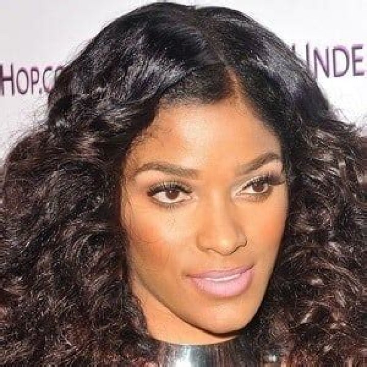 Joseline Hern&aacute;ndez Age, Bio, Birthday, Family, Net Worth National Today