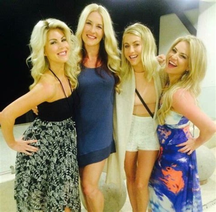 Julianne hough and sister hires stock photography and images Alamy