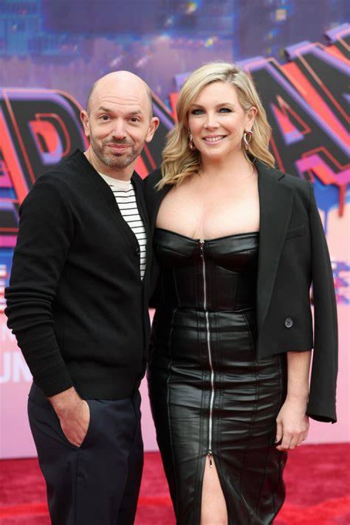 June Diane Raphael and Husband Pauls Relationship Didnt Take Off Immediately