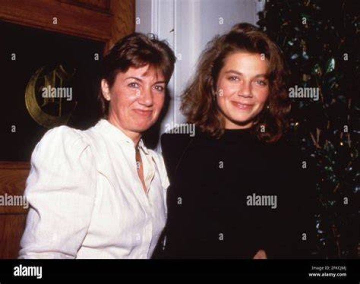 Justine Bateman und Mutter um die 1980er Jahre Credit Ralph Dominguez