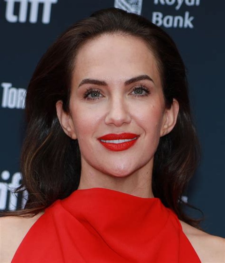 Kate Siegel Biography