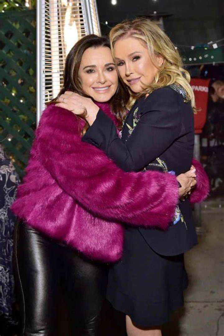 Kathy Hilton Talks Mending Rift with Sister Kyle Richards 'Feels So