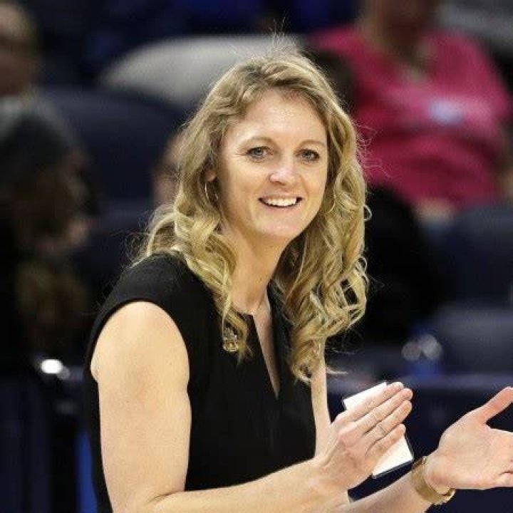 Kellie Harper Net Worth, Salary, Age, Height, Bio, Family, Career