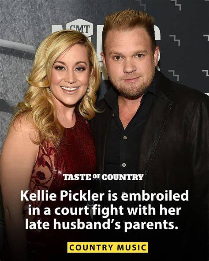 Kellie Pickler Bio, Parents, Husband, Children, Siblings, Net Worth