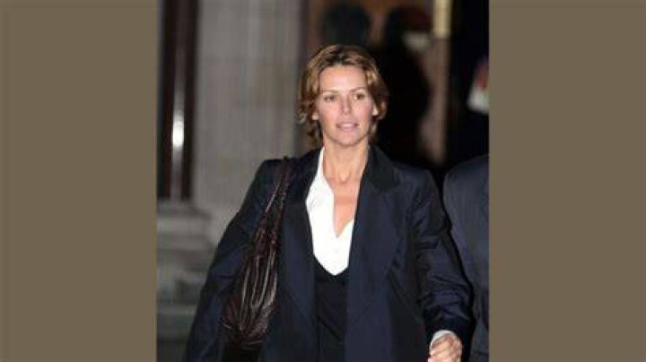 Kelly Fisher Model Age, Wikipedia, Photo, Engaged, Today, Now, Husband, Net Worth