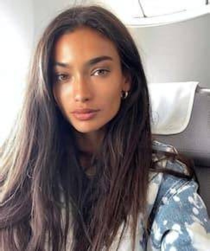 Kelly Gale – Biography, Age, Height, Parents, Boyfriend, Sibling, Ethnicity