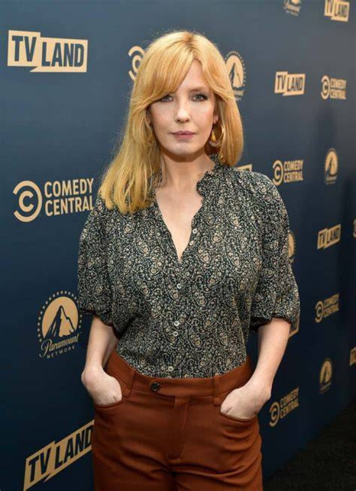 Kelly Reilly's Height And Weight Explored