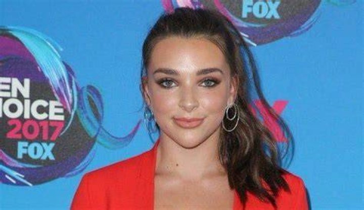 Kendall Vertes Biography, Age, Height, Net Worth & Sisters