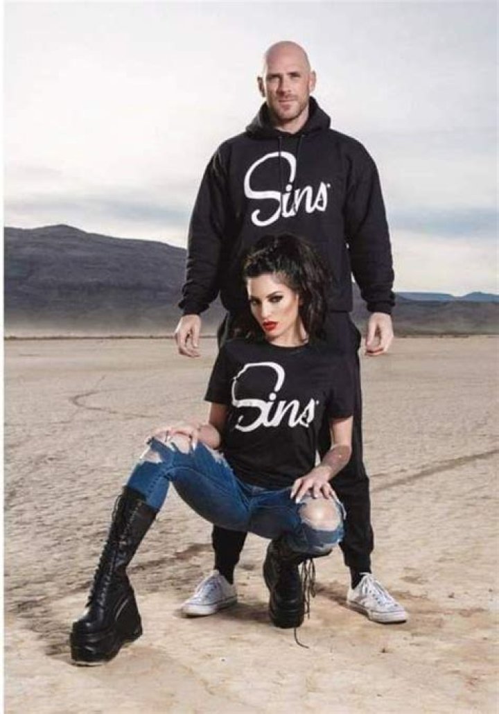 Kissa Sins Models Biography