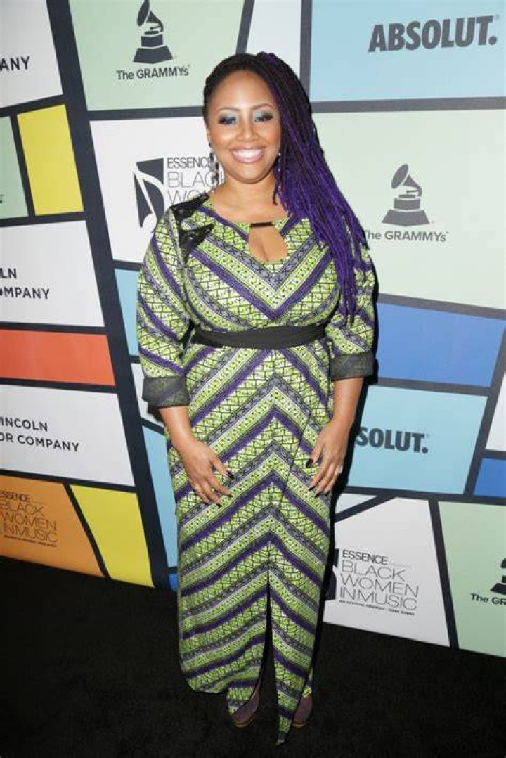 Lalah Hathaway Biography, Age, Height, Husband, Net Worth, Family ·