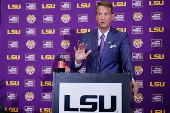 Lane Kiffin says he and wife Layla are getting a divorce FOX Sports