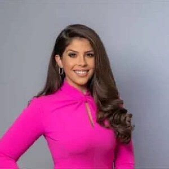 Laura Caso, Wikipedia, Bio, Age, Husband, Height, Salary, WKYC, Hair