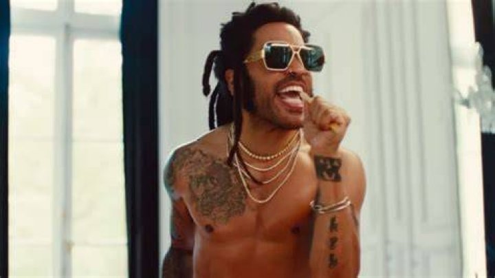 Lenny Kravitz sees the &lsquo;essence&rsquo; of mom Roxie Roker in daughter Zo&euml;
