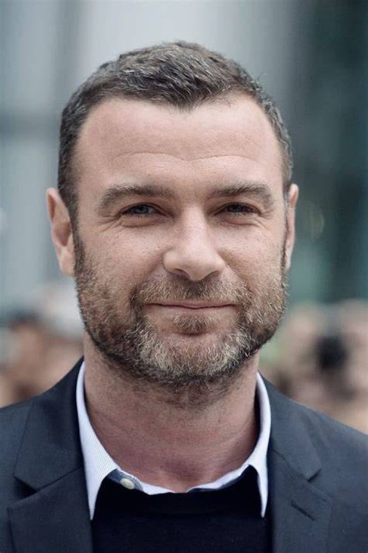 Let Liev Schreiber's New Look from The Bleeder Be a Lesson to Guys With