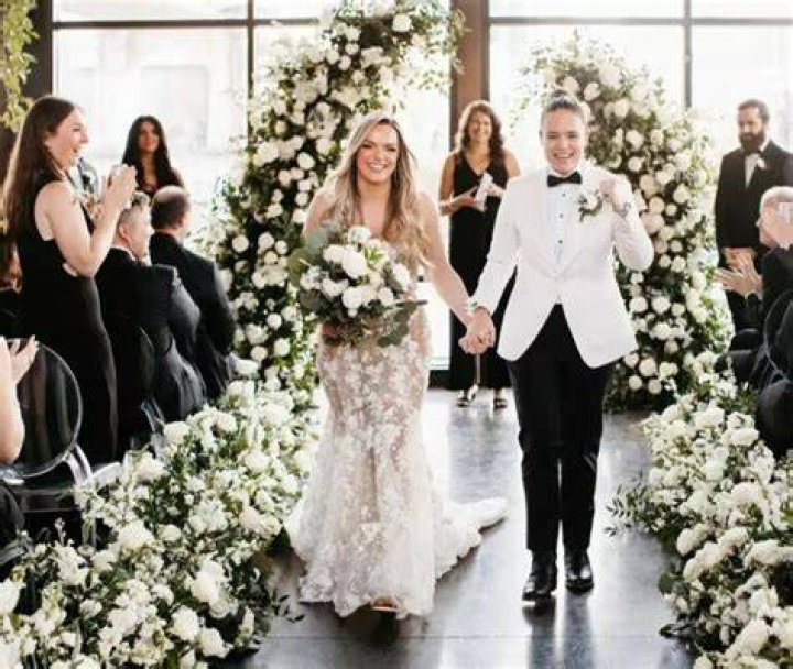 Lily Rose (Country Singer) Wiki, Biography, Age, Parents, Wife, Net
