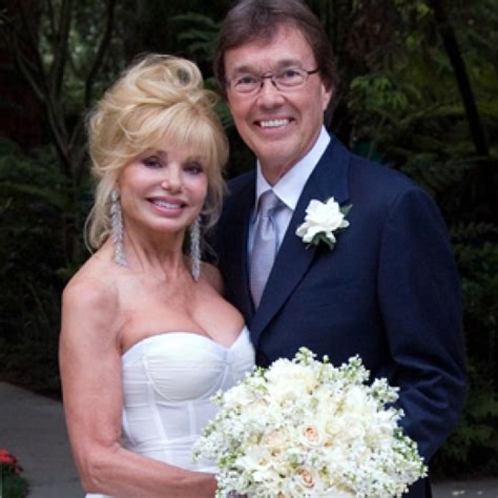 Loni Anderson marries folk singer Bob Flick Los Angeles Times