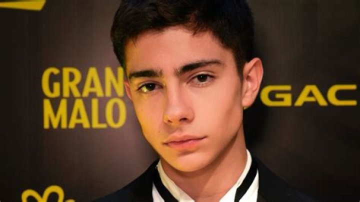 Lukas Urkijo Edad, altura, wikipedia, biograf&iacute;a, Novia/ Esposa, Fortuna
