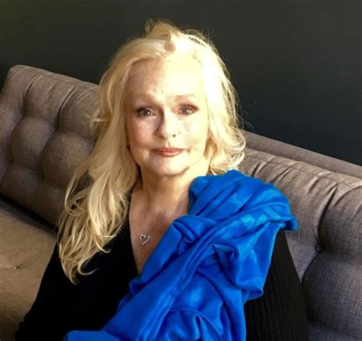 Lynda Day George – Bio, Spouse, Daughter, Net Worth, Net Worth