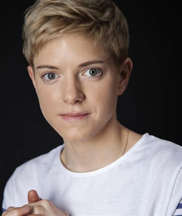 Mae Martin Film, biografia e liste su MUBI