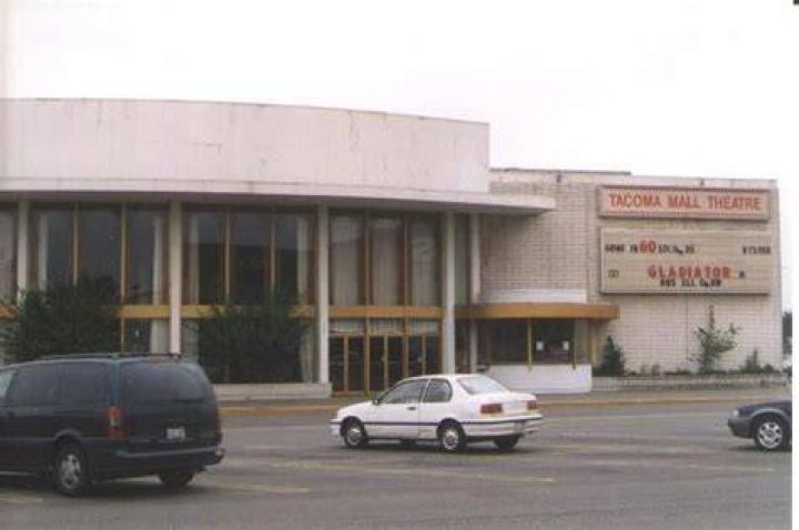 Mall Twin Theatre in WA Cinema Treasures