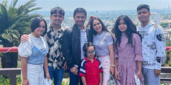 Manny Pacquiao`s with his kids Manny Pacquiao`s children