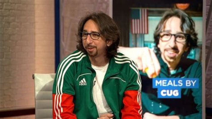 MEALS BY CUG TALKS GROWING UP IN STATEN ISLAND, TIK TOK, PASSION FOR