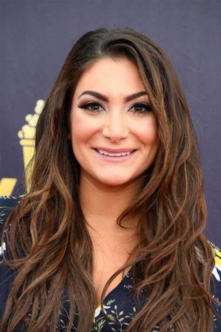Meet Deena Nicole Cortese Sister Joanie Maiorella