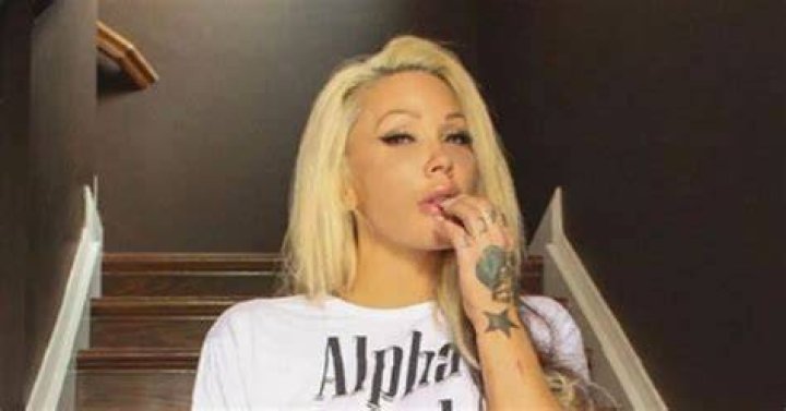 Meet the OnlyFans babe who earned &pound;81k in first month posting sizzling