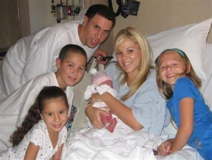 Mike Bibby Bio NBA, Wife & Net Worth [2023 Update] Players Bio