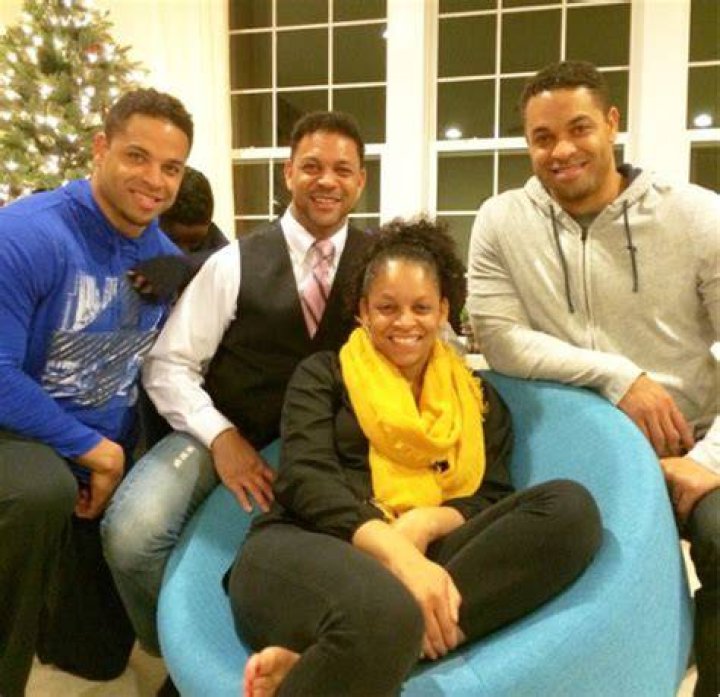 Mom And Dad Hodgetwins Parents Valenpedia