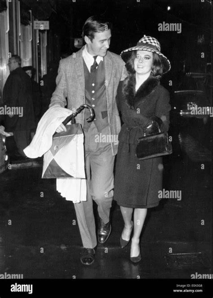 Natalie Wood with David Niven Jr Natalie wood, People, Classic hollywood