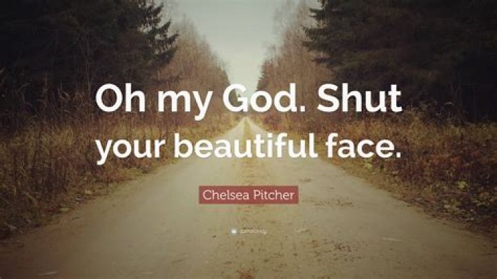 Oh my God people, shut up about DeJ Loaf's sexuality