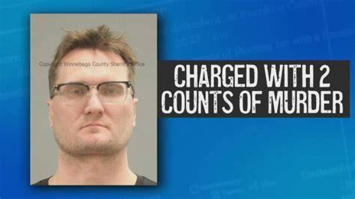 Ohio Cops Arrest Murder Suspect After Wild Foot Chase Through Walmart