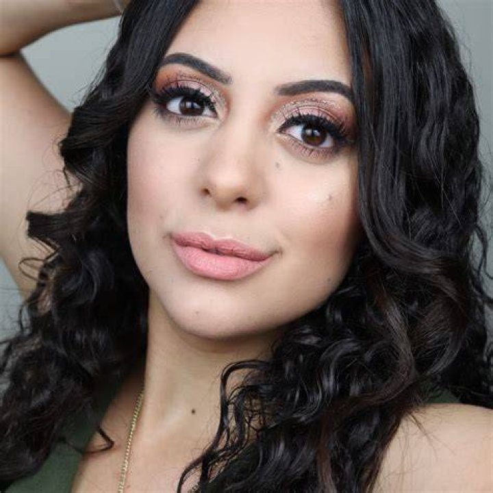 Paola Franco YouTube