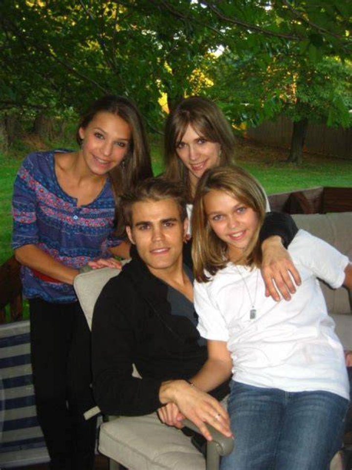 paul and siblings Paul Wesley Photo (27909947) Fanpop