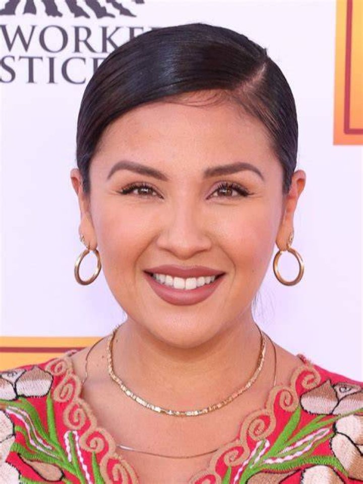 Picture of Annie Gonzalez