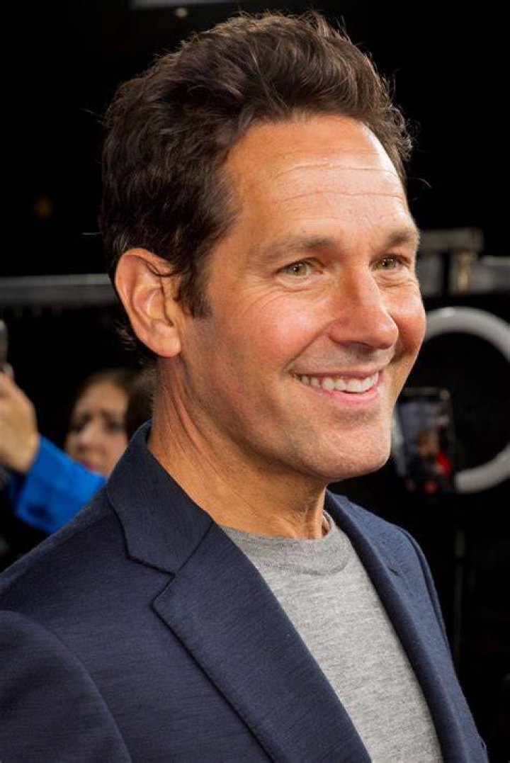 Pictures of Paul Rudd and His Wife Julie Yaeger POPSUGAR Celebrity